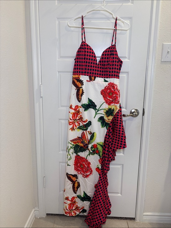 L'ATISTE Dresses & Skirts - L’ATISTE by Amy Floral Butterfly High Low Ruffle Maxi Dress Size M